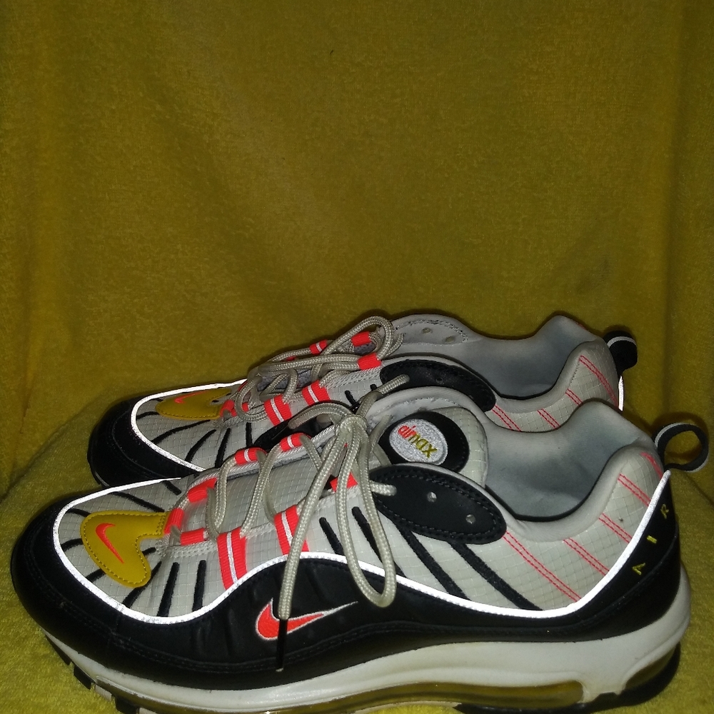Running shoes